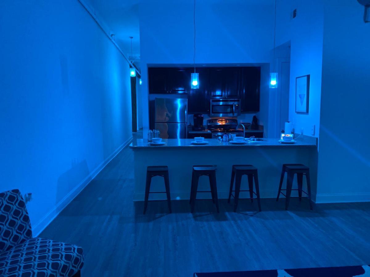 Industrial Smart Home Apartment In The Center Of Downtown Мемфис Экстерьер фото