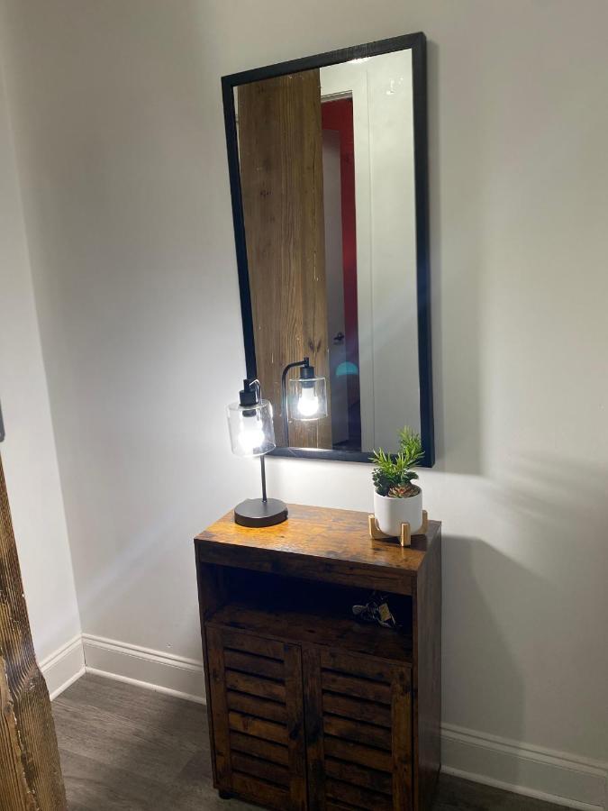 Industrial Smart Home Apartment In The Center Of Downtown Мемфис Экстерьер фото